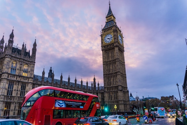 London 1 napos retúr repülőjegy 18.895 Ft-tól