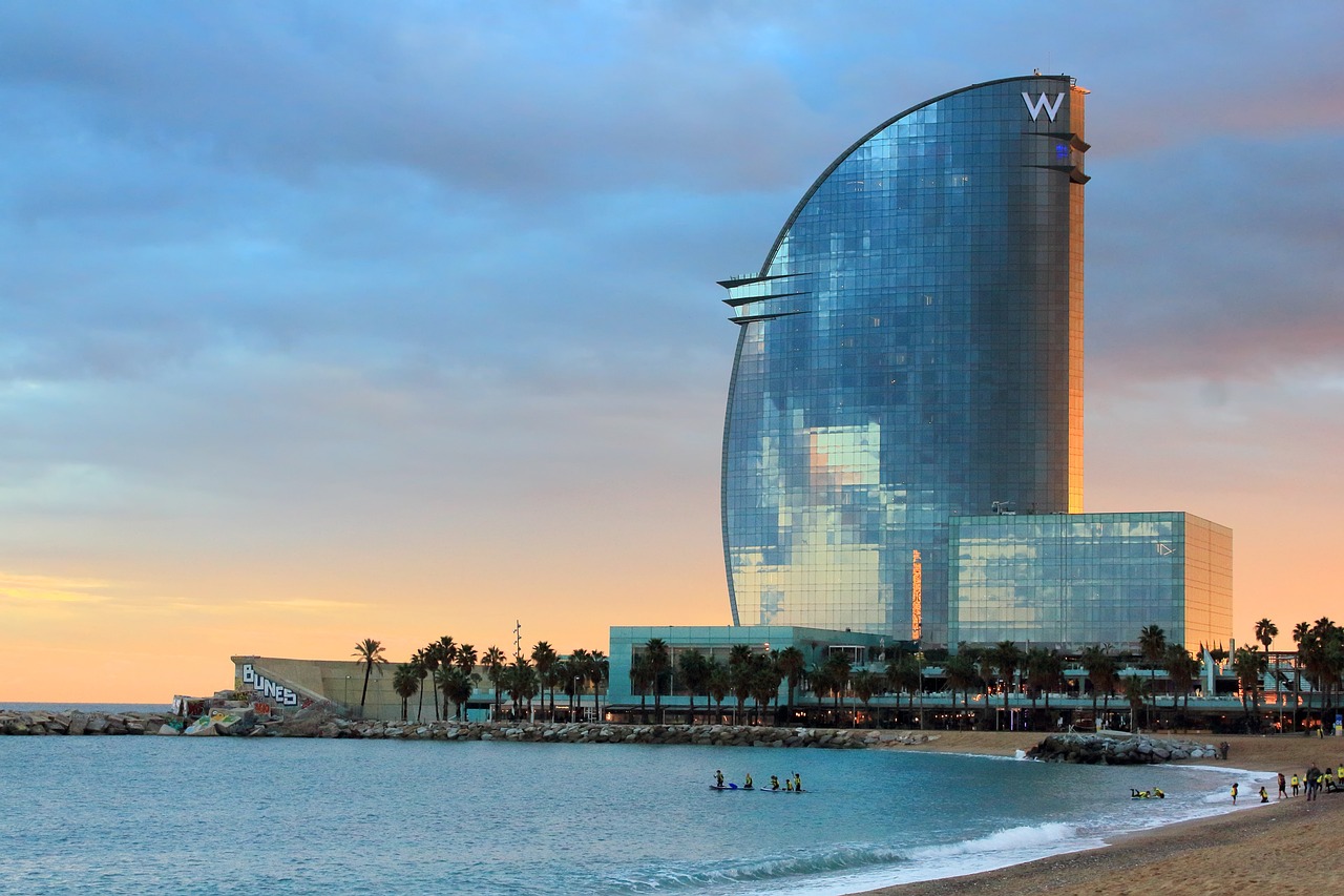 Barcelona 1 napos kirándulás – retúr repülőjegy 15.838 Ft-tól