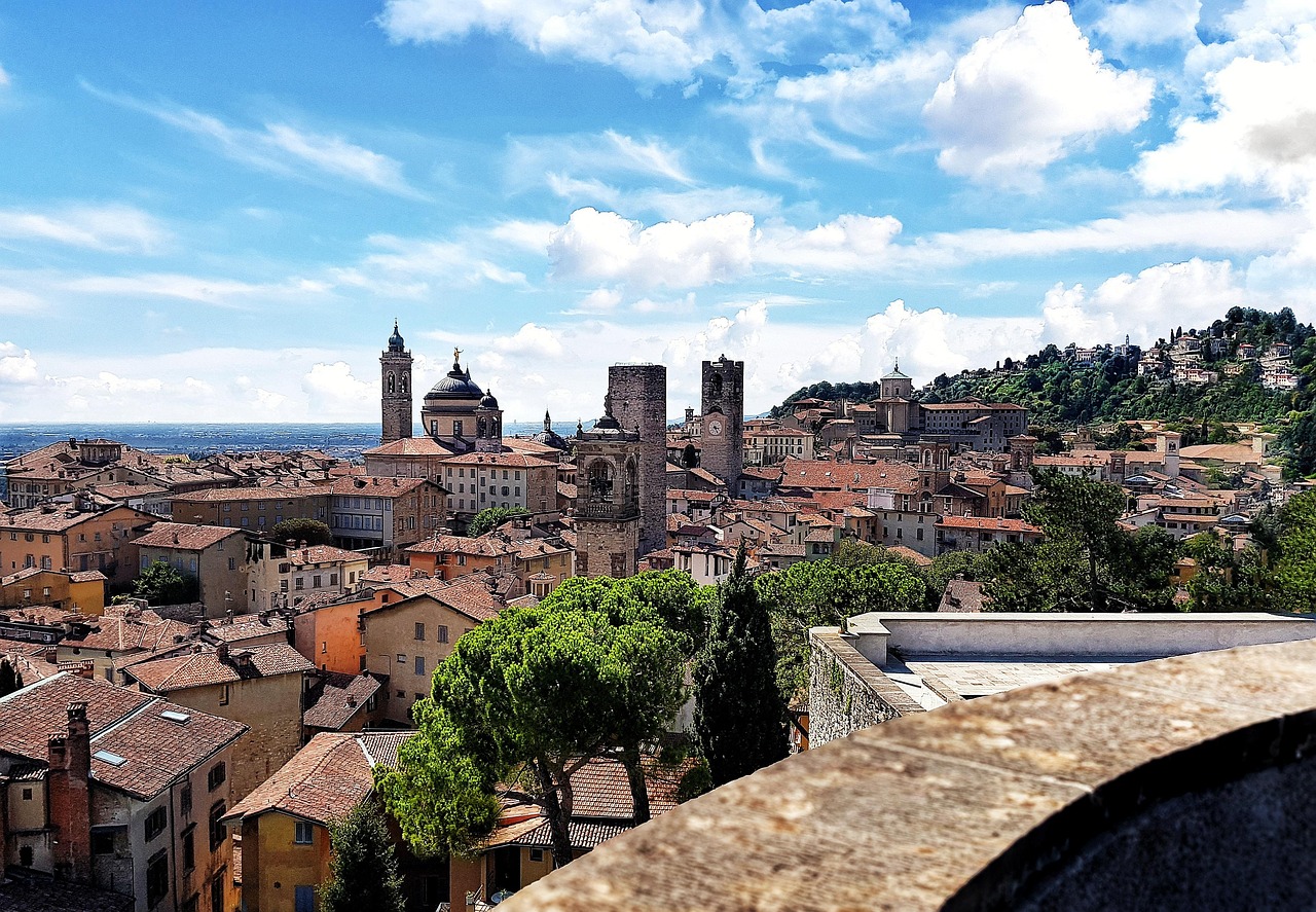 Bergamo 3 napos kirándulás 53.390 Ft-tól repülővel és reggelis szállással